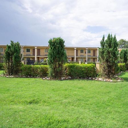 Woodridge Inn And Suites ميامي المظهر الخارجي الصورة