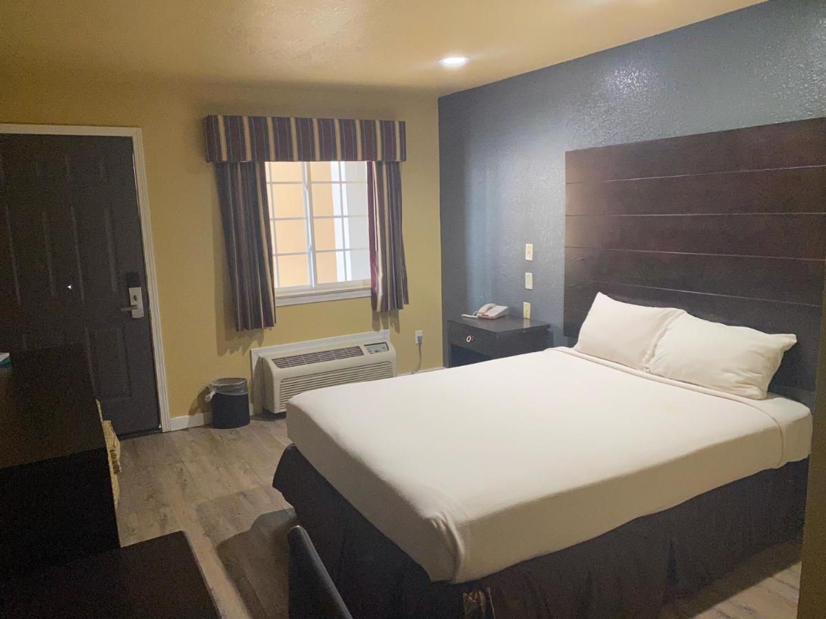Woodridge Inn And Suites ميامي المظهر الخارجي الصورة